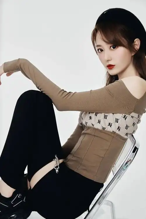 长江以北小七最美腾讯体育nba美女主播王小七