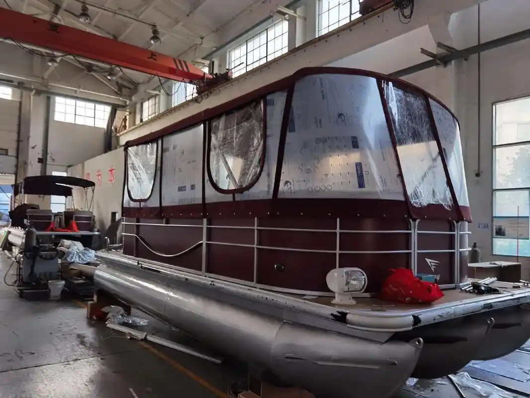 游艇篷布——浮筒船顶棚(教科书 )进口sunbrella布料 - 抖音