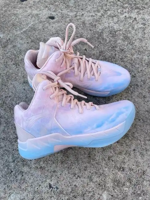 很满意【kt1 pro】安踏氮科技篮球鞋男kt汤普森中低帮实