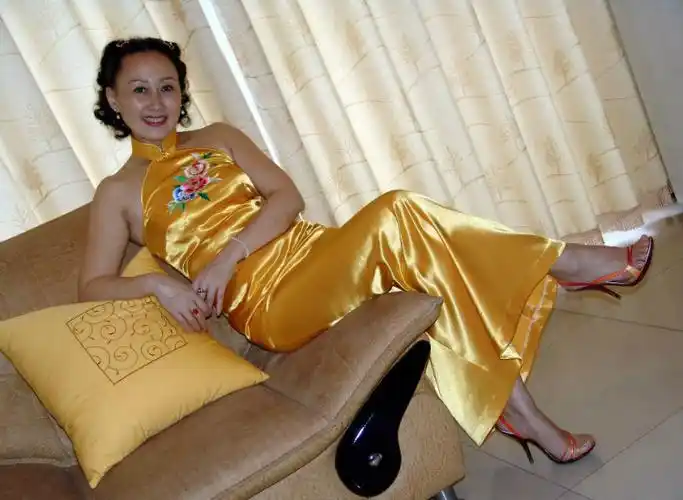 风韵徐娘(之四十)很有味道