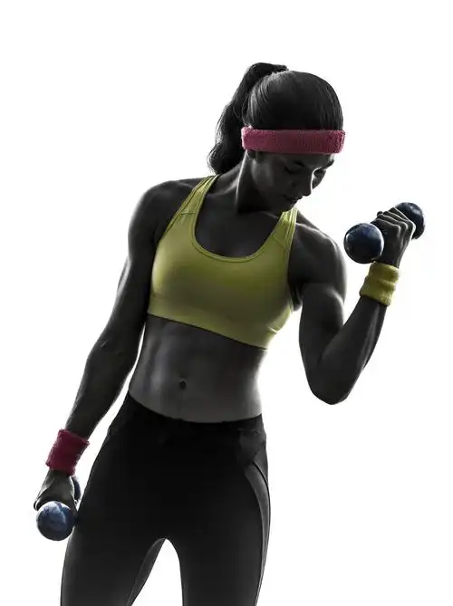 手握着哑铃的运动美女45734_体育运动_人物类_图库壁纸_68design