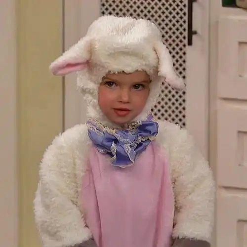 有没有查莉成长日记里面小查莉的头像啊