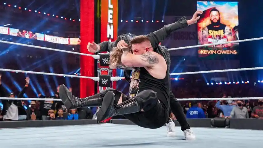 赛斯·罗林斯_节目_冠军赛