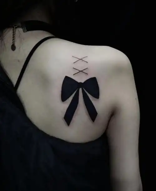 最新蝴蝶结纹身图案大全女女生蝴蝶纹身图案大全8