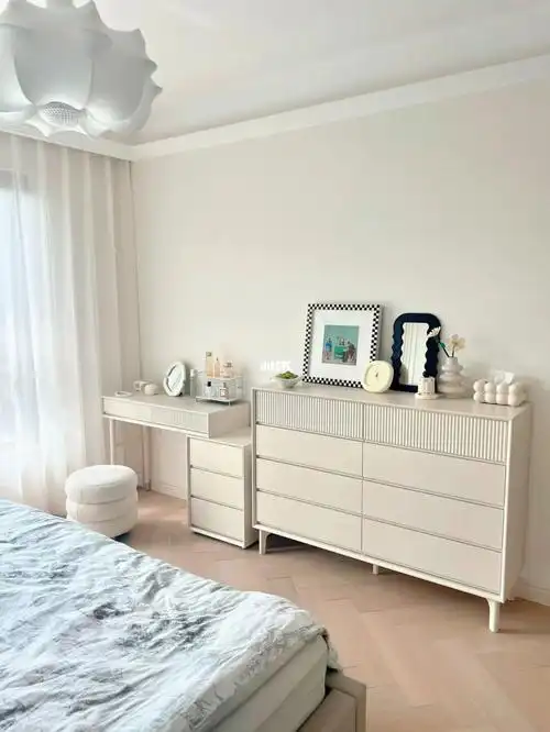 奶油风床尾梳妆台77八斗柜真的是最佳cp