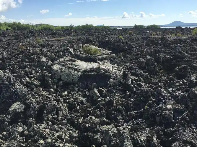 五大连池火山熔岩地貌奇观