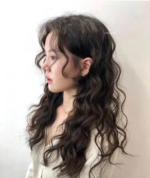 2022羊毛卷怎么烫好看,q弹卷度超可爱的羊毛卷图片