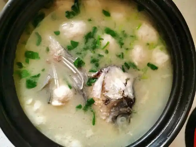 晒晒我做的鱼丸汤