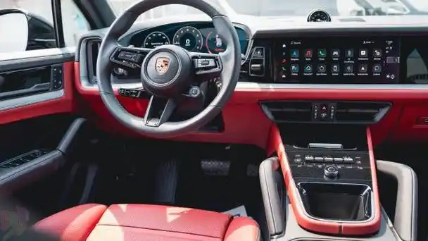 24款保时捷卡宴 港口最新售价可分期