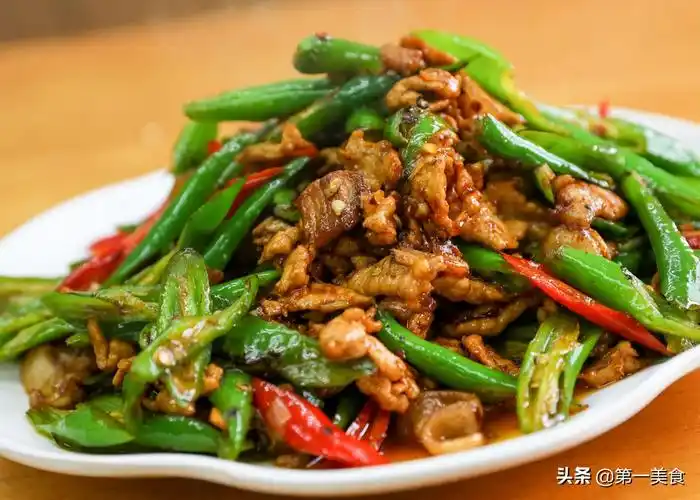 爆炒肉片家常做法(猪肉又滑又嫩 吃着香 口感不柴 掌握好2个难点)