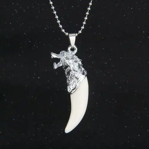 非主流个性男士项链新款创意狼头镶嵌狼牙项链学生特色便宜项链