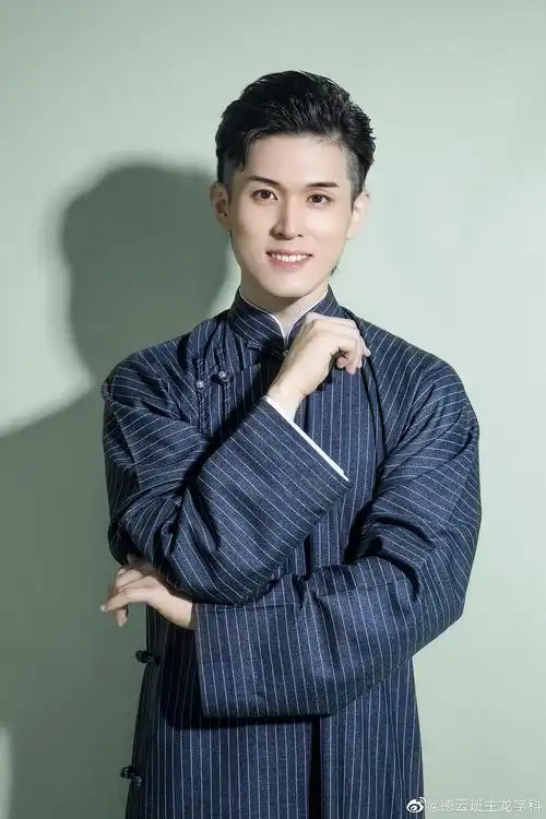 涛一涛德云社相声演员的那些大褂们完结