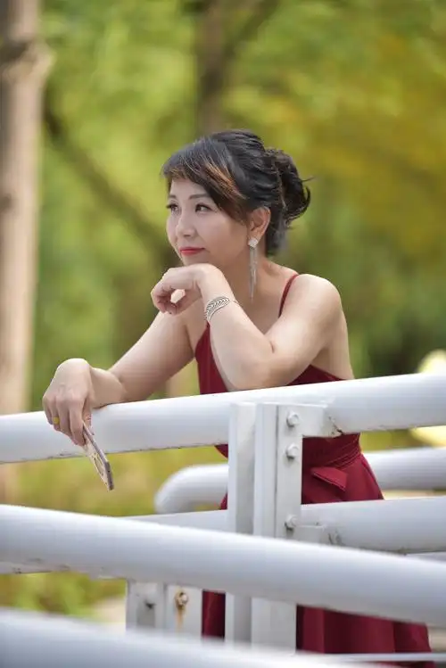 索尼众裕摄影俱乐部一旬梦空间一新江湾城公园人像外拍友情出演