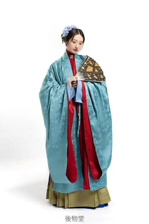 进来看中国传统服饰【汉族】