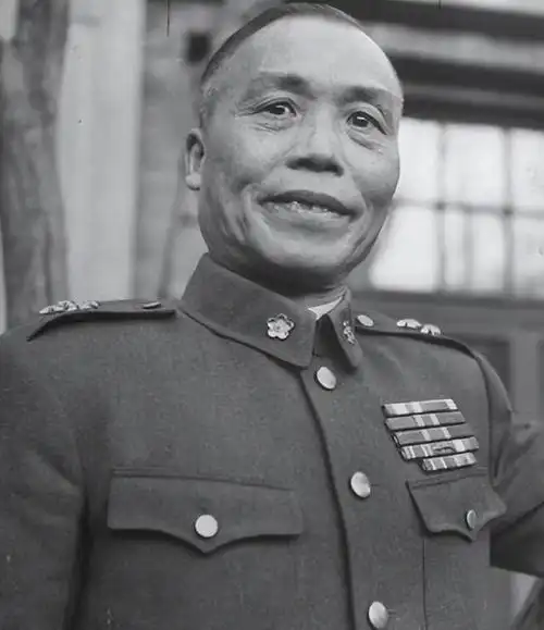 在周总理安排下,75岁李宗仁娶27岁美女为妻,三年后事情超出预料