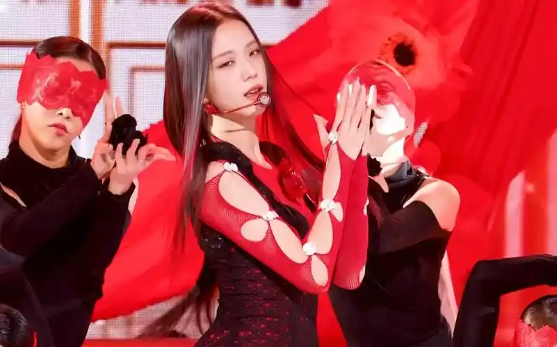 韩国sbs人气歌谣,心目中的solo女王jisoo金智秀的舞台,两个字形容