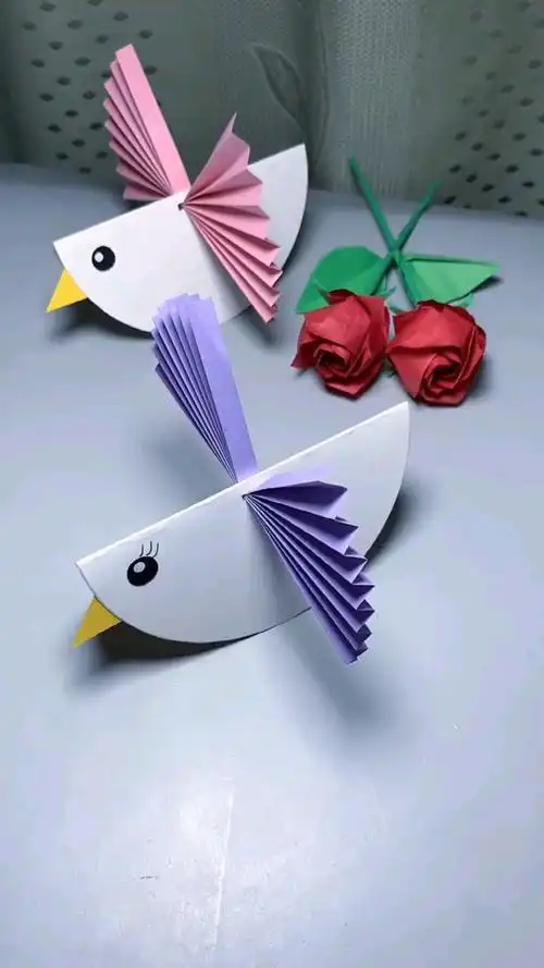 手工制作#国庆节快到了,和孩子一起做个和平鸽,简单又好玩