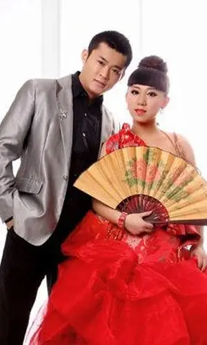 在2008年春晚小品《不差钱》中一举成名的丫蛋(毛毛),现今已是当红的