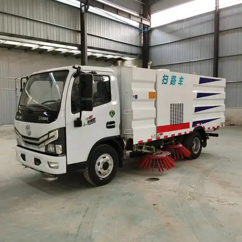 东风小多利卡玉柴140马力清扫车 中运威汽车 道路环卫洗路车图片