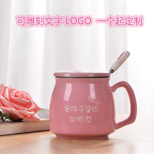 易烊千玺的女朋友 女人 老婆 粉色杯子