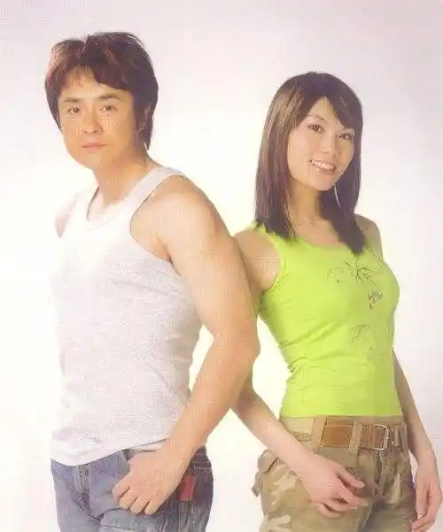 黄格选和白雪是什么关系黄格选的全家福照片