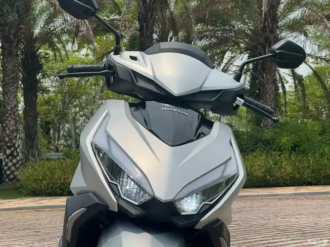 11999元起 新大洲本田125踏板上市/发布