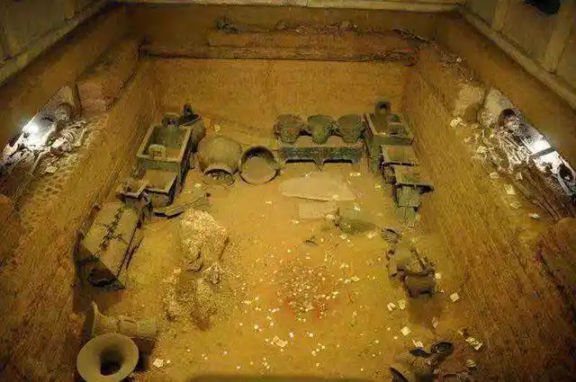 为什么西周的王陵一座也没找到?商周的王陵都在哪?