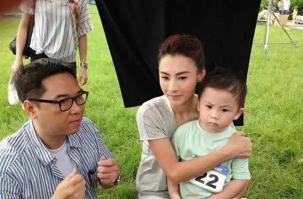 张柏芝四胎月子餐曝光,护士爆料龙凤胎,谢霆锋伺机想要带走儿子