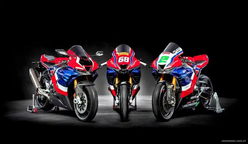 hondacbr1000rrr量产车与赛车的赛道比试18