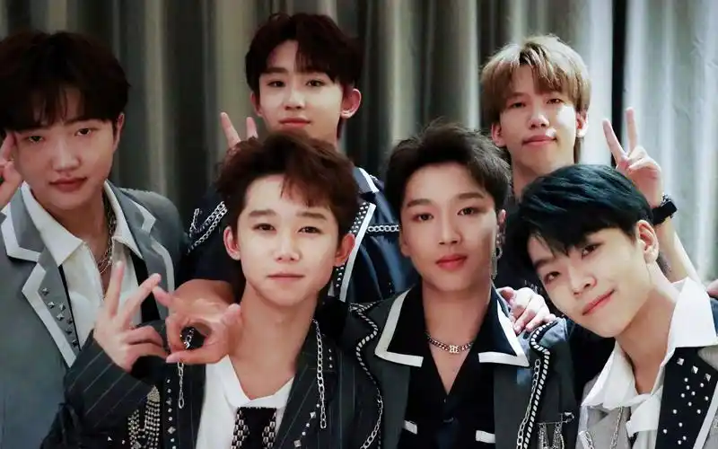 jyp男团boystory和师姐的合作舞台?【boystory】x shoot!