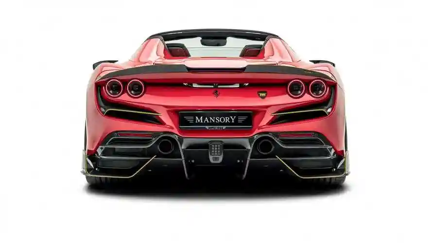 mansory法拉利f8spider采用碳纤维附件