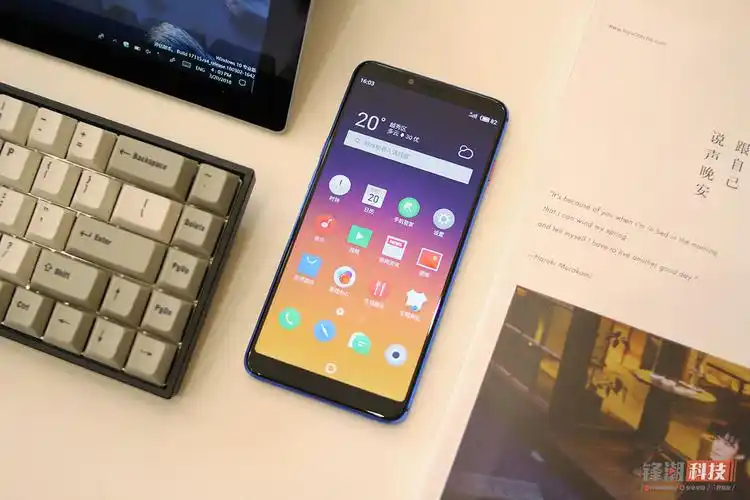 要当就当"best"全面屏:魅蓝e3丹青色 真机图赏