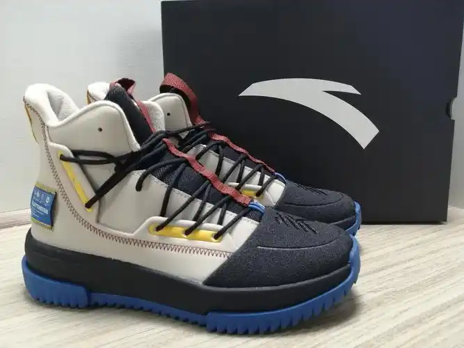 安踏kt5汤普森工装篮球鞋2020