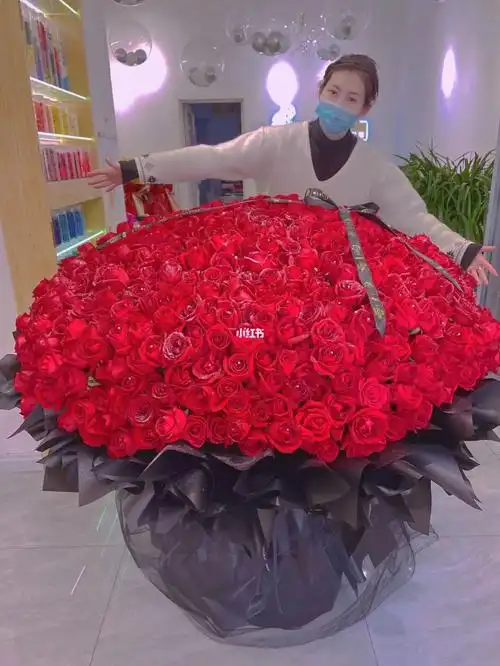 这个情人节做的1314朵玫瑰谢谢榜一大哥