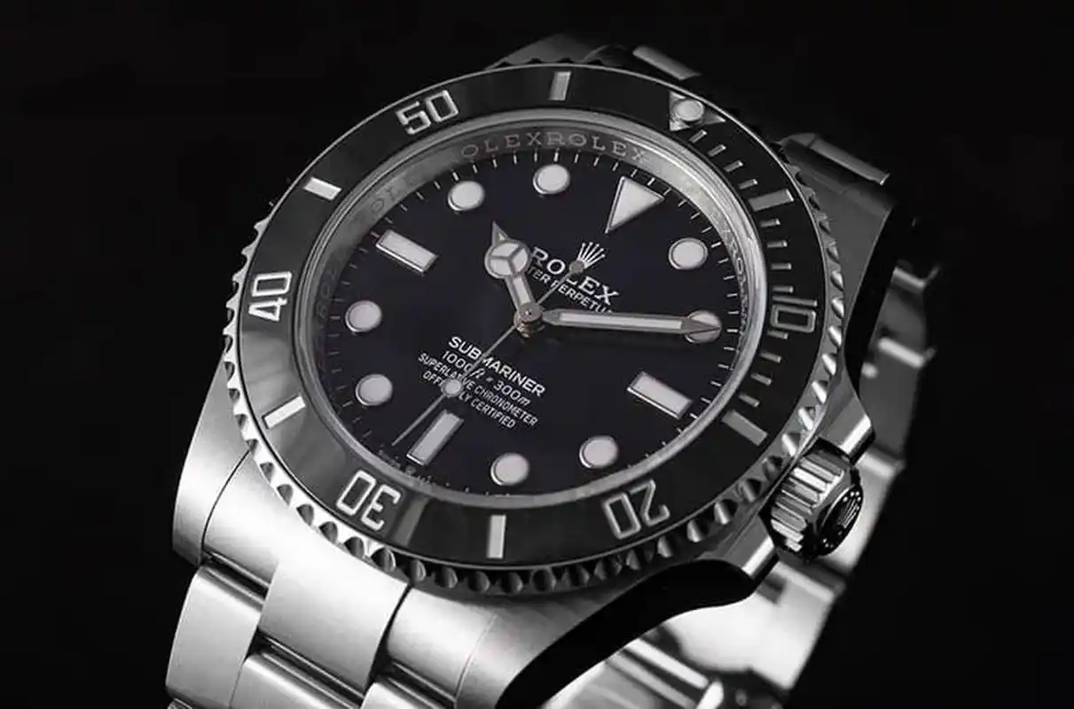 劳力士三只水鬼最新公价分别为76,600元,86,000元和90,300元.