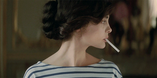 美女gif香烟gif回头gif火机gif