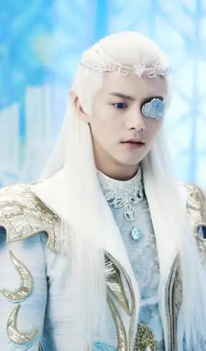 原创电视剧古装男神四位白色长发你最喜欢谁