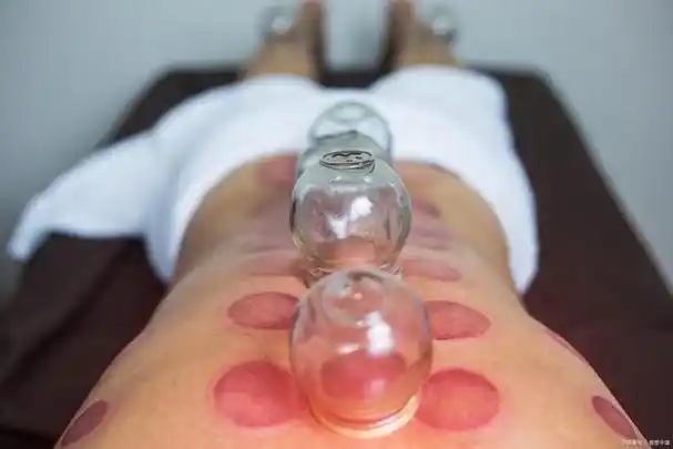 现在重视养生的人越来越多,会通过多种途径来调节身体,达到强身健体的