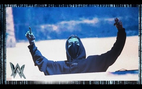 aw的励志之旅,教主的崛起之路!