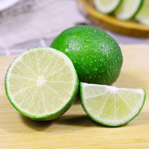 果园现摘海南青柠檬新鲜柠檬酸爽青皮小青柠新鲜水果多规格选