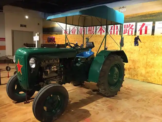 丰收35型.上海丰收拖拉机厂生产