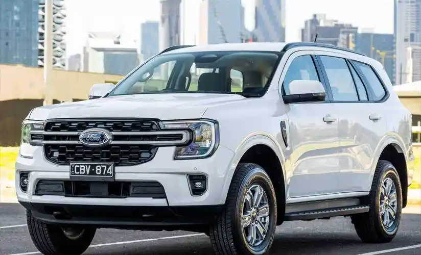 新款福特撼路者实车曝光,颜值大涨,2.3t 10at