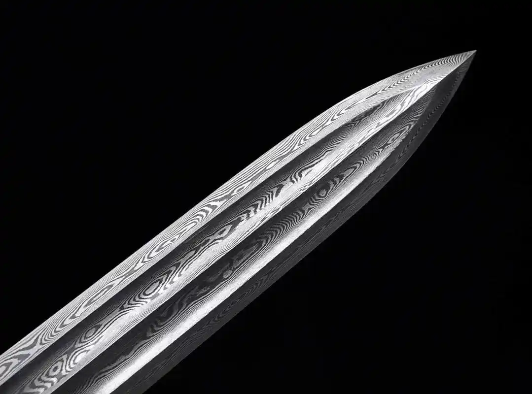 花纹钢剑