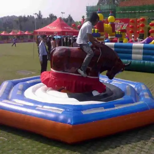 郑州厂家供应新款斗牛机 骑牛机游乐设备 质优价廉