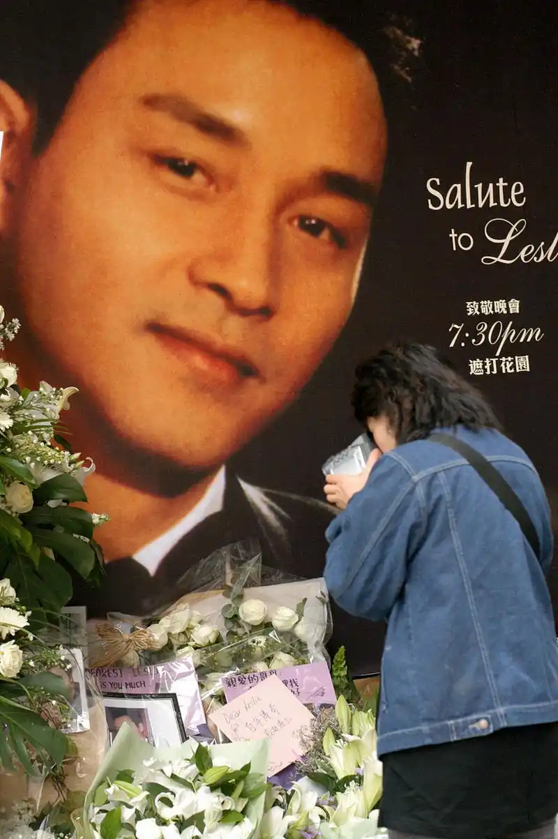 其实就连张国荣本人也并不想在这天了结自己的生命,毕竟