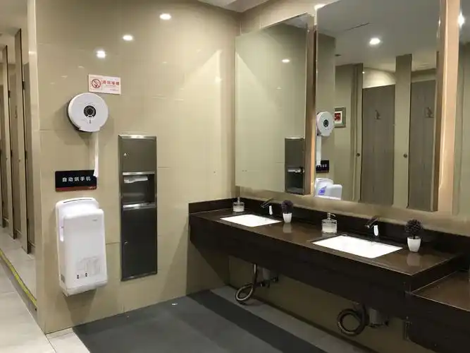 315特辑 我们对西安这些家购物中心进行测评 发现.