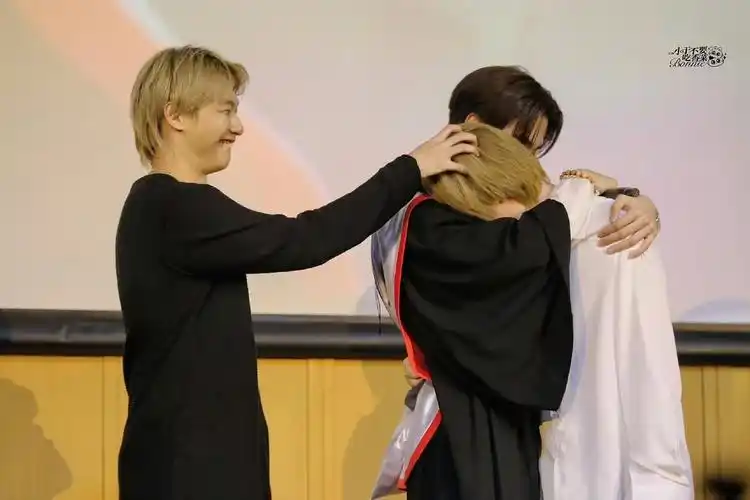 谁懂啊之前不期八子真的挺上头的