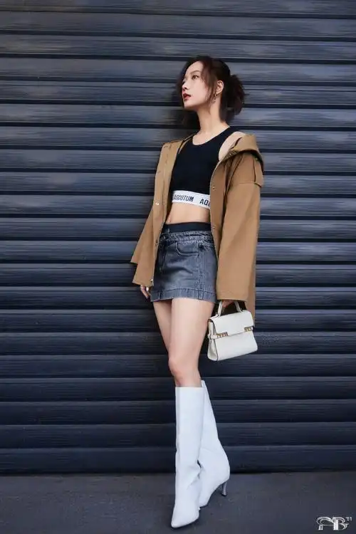 fb the 11th issue#王珞丹超话look3 90酷飒感look上线啦!