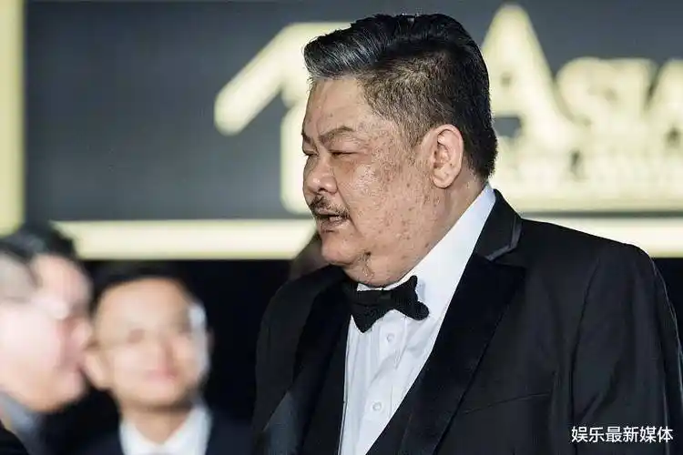 林雪表示周星驰他是一个例外,当初拍戏时谁都没有想到,他一个龙套演员