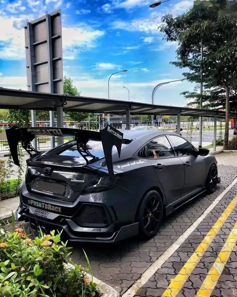 落地后必改?十代思域两厢版改装案例